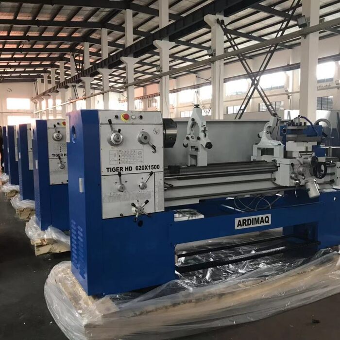 Torno Paralelo Universal Tiger HD 620-4