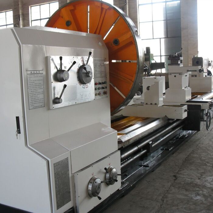 Torno Paralelo Universal Tiger XHD 2000