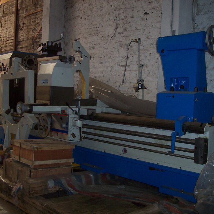 Torno paralelo universal Tiger HD 1600